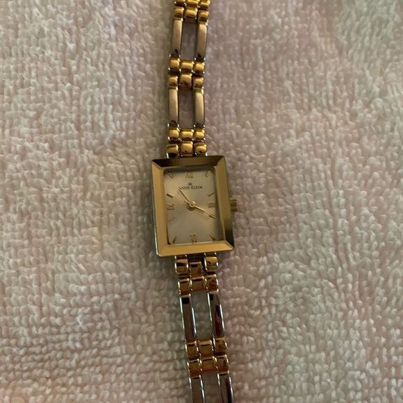 Anne Klein Ladies watch-Gold and Silver. Pretty!! - Picture 1 of 6